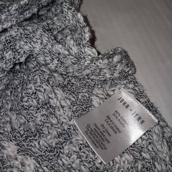 ANTHROPOLOGIE JOHN + JENN COTTON BLEND V NECK PULLOVER KNIT SWEATER - Picture 6 of 8